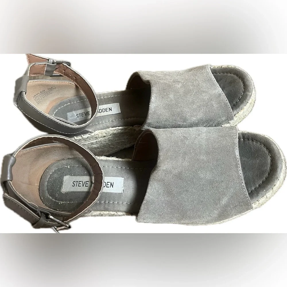 Steve Madden Jaylen Gray Leather Wedge Sandals Women’s size 9M.
